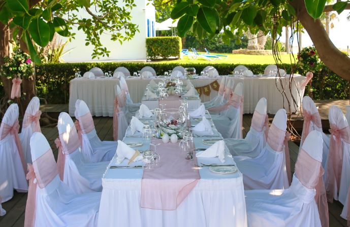 //www.jet2holidays.com/-/media/custom overview images/j2w/asiz/image_5_109.jpg